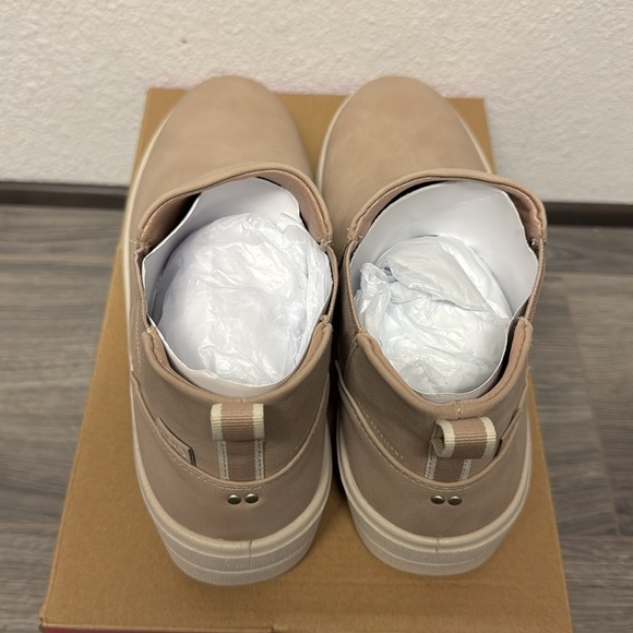 Ryka Made For Women Viv Women's Sneaker Ankle Boot - Picture 8 of 8